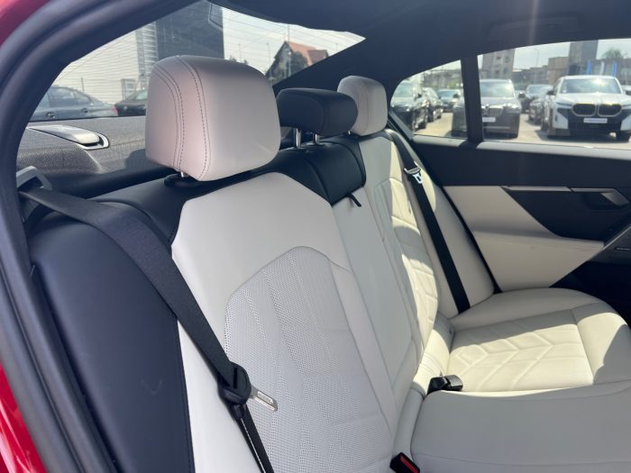 BMW Seria 5, 520D XDRIVE, 2024, 33800 km