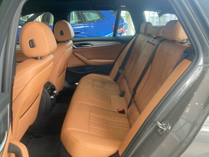 BMW Seria 5, 530E XDRIVE TOURING, 2021, 66400 km