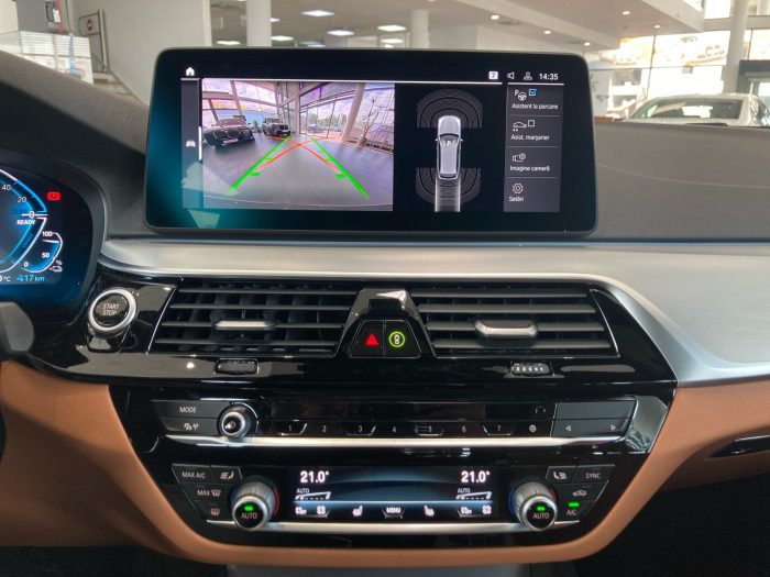 BMW Seria 5, 530E XDRIVE TOURING, 2021, 66400 km