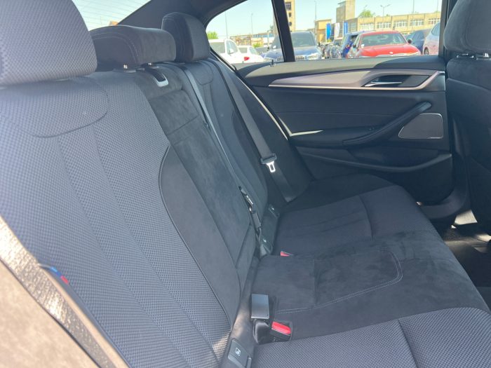 BMW Seria 5, 530E, 2019, 65562 km