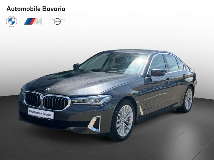 BMW Seria 5, 530E, 2021, 74100 km