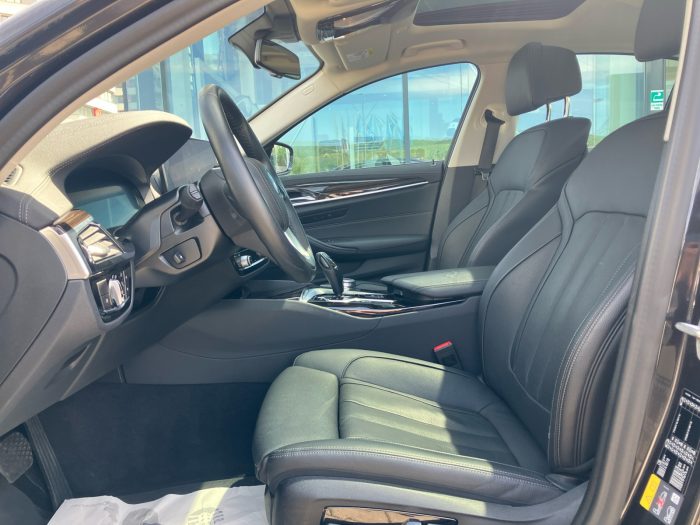 BMW Seria 5, 530E, 2021, 74100 km
