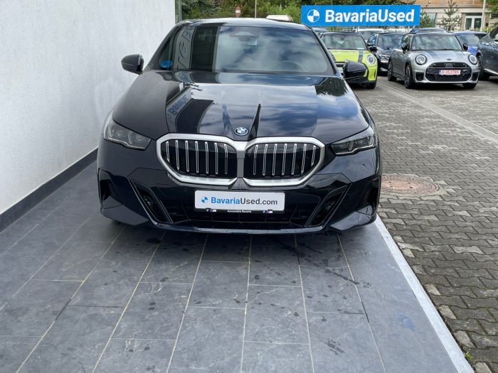 BMW Seria 5, 530E, 2024, 19800 km