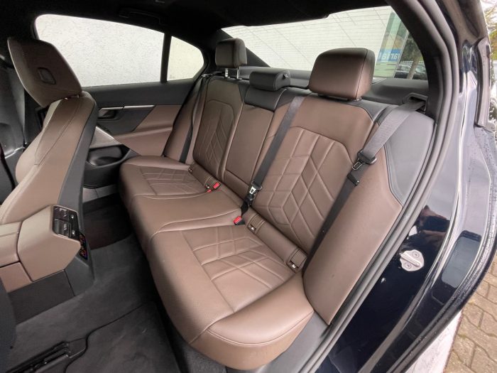 BMW Seria 5, 530E, 2024, 19800 km