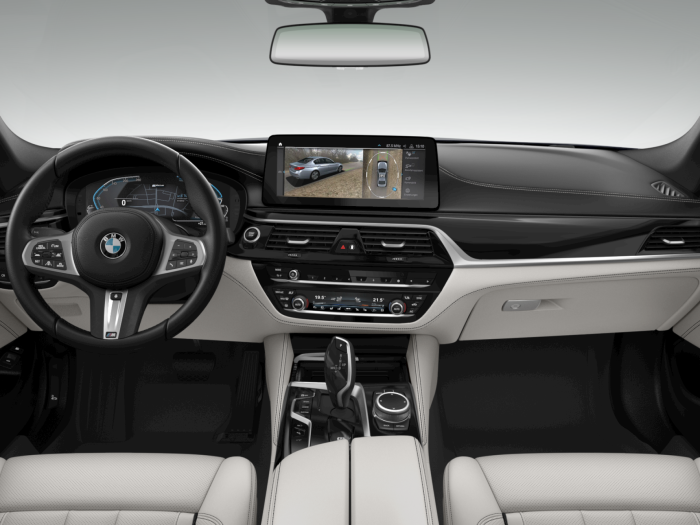 BMW Seria 5, 545E XDRIVE, 2020, 73400 km