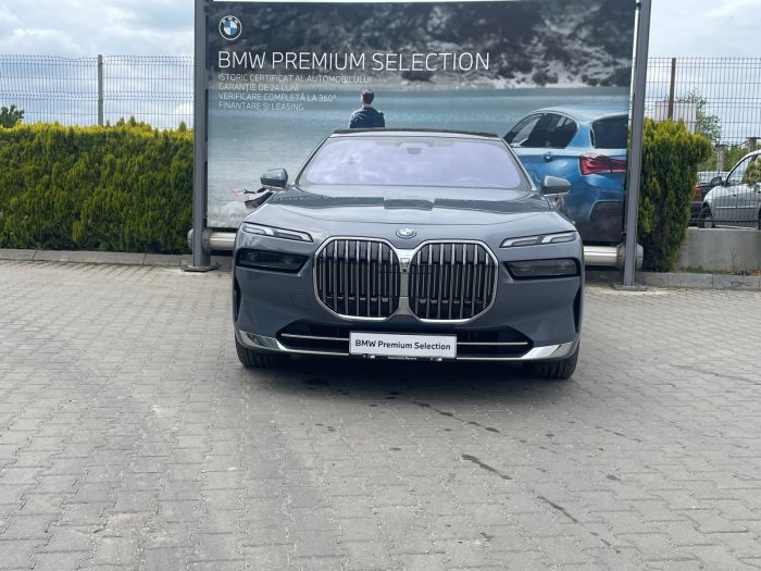 BMW Seria 7, 750E XDRIVE, 2023, 45600 km