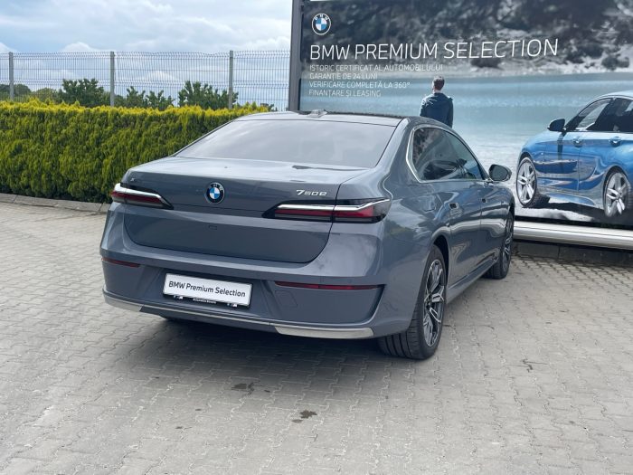 BMW Seria 7, 750E XDRIVE, 2023, 45600 km