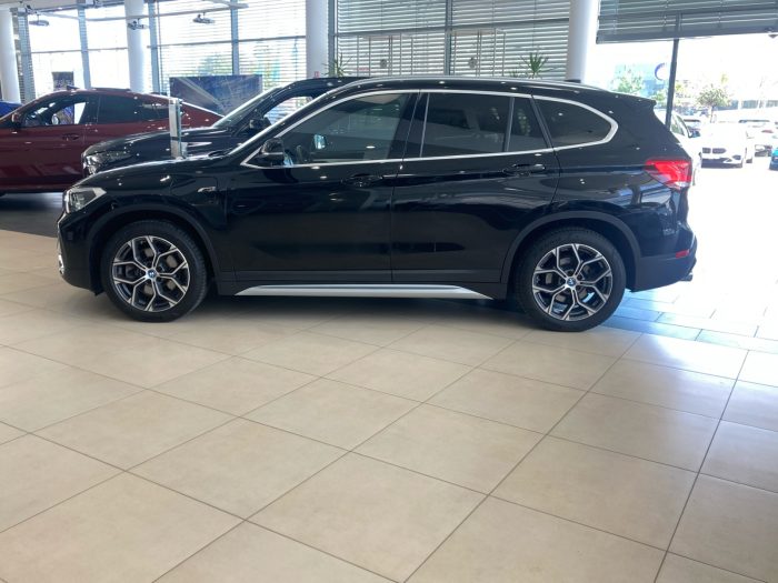 BMW X1, X1 XDRIVE25E, 2022, 88000 km