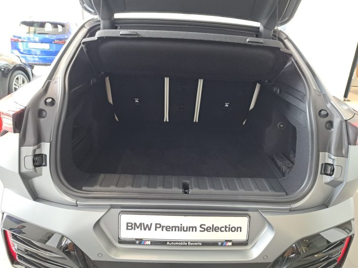 BMW X2, X2 SDRIVE20I, 2023, 25300 km