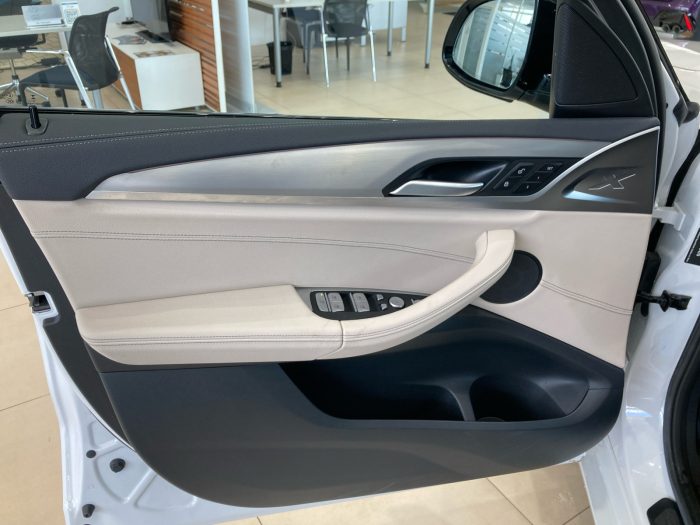 BMW X3, X3 XDRIVE20D, 2023, 10300 km