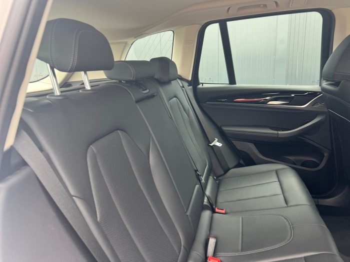 BMW X3, X3 XDRIVE30E, 2021, 109000 km
