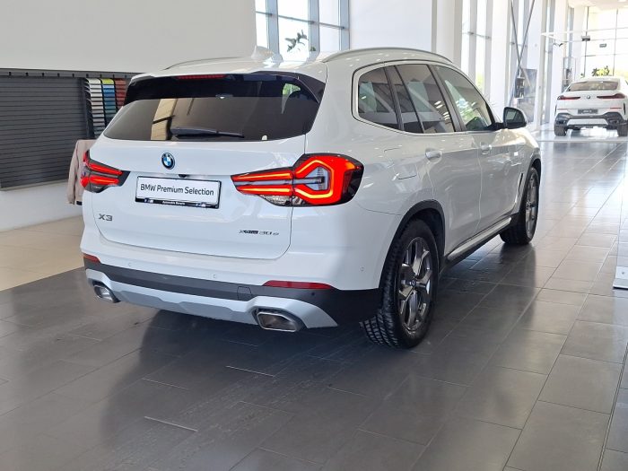 BMW X3, X3 XDRIVE30E, 2023, 32500 km