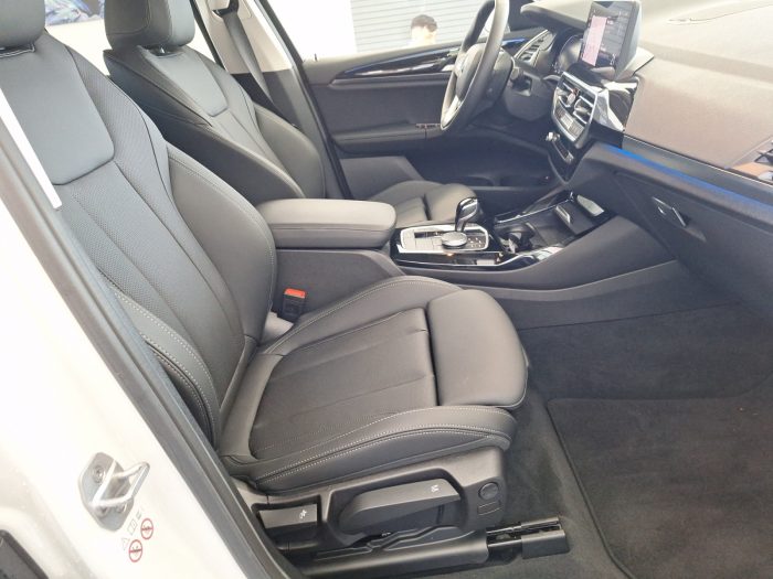 BMW X3, X3 XDRIVE30E, 2023, 32500 km