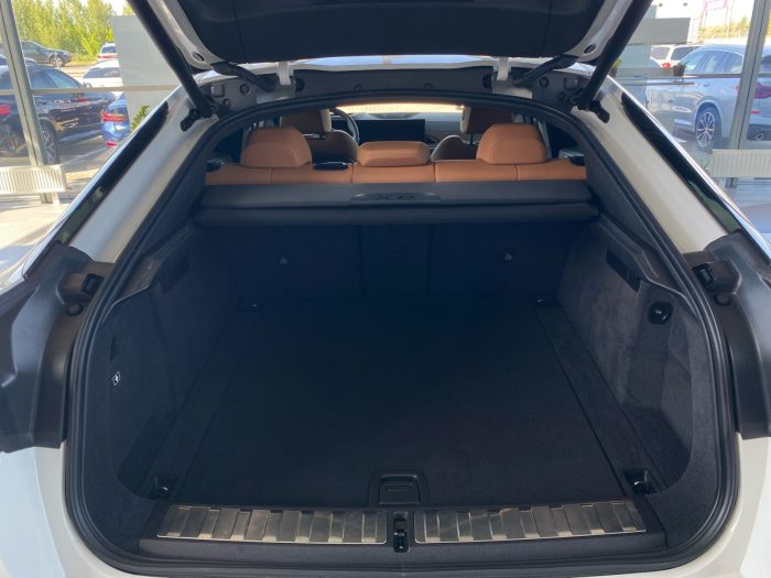 BMW X6, X6 XDRIVE30D, 2024, 18000 km