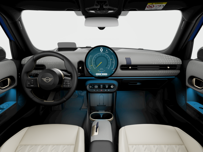 MINI Cooper S, C 5-DOORS, 2024, 4000 km