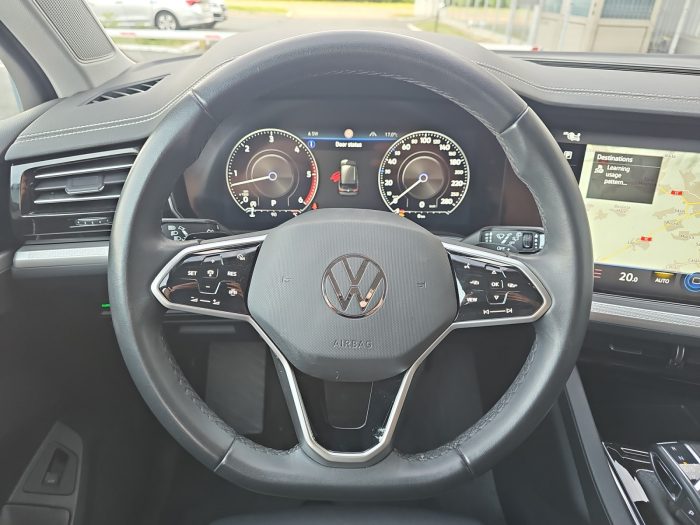 VOLKSWAGEN Touareg, , 2022, 101000 km