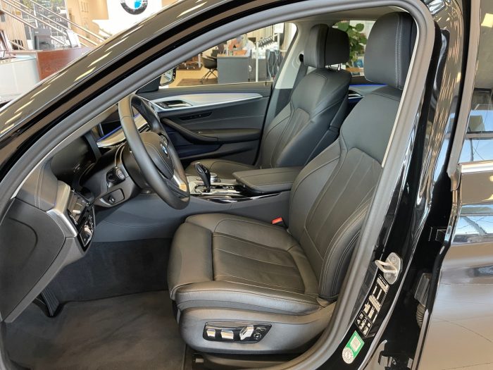 BMW Seria 5, 530I XDRIVE, 2021, 11700 km