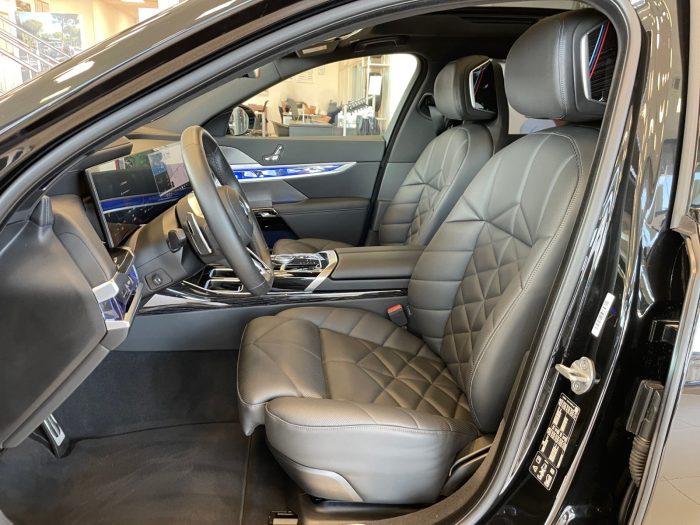 BMW Seria 7, 740D XDRIVE, 2024, 24600 km