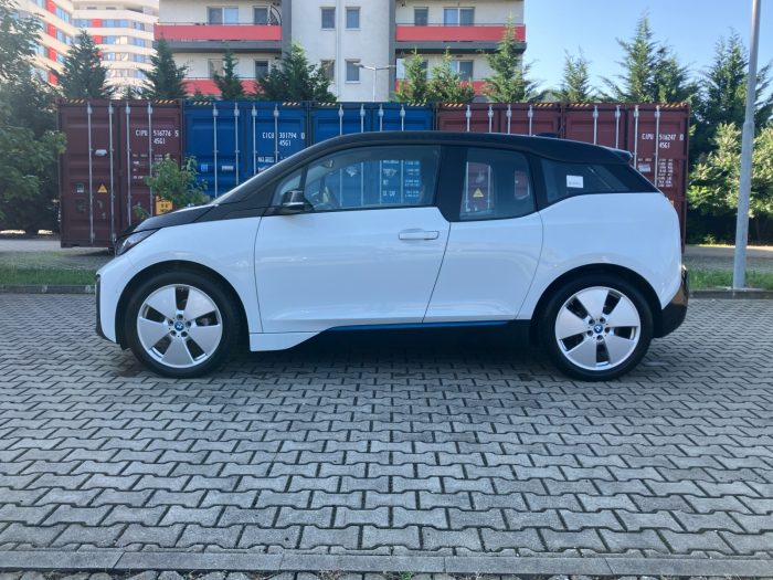 BMW I3, I3 120AH, 2022, 40800 km