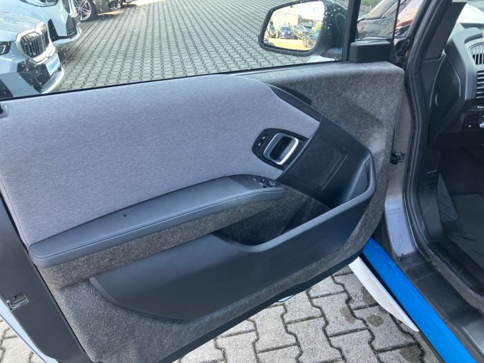 BMW I3, I3 120AH, 2022, 40800 km