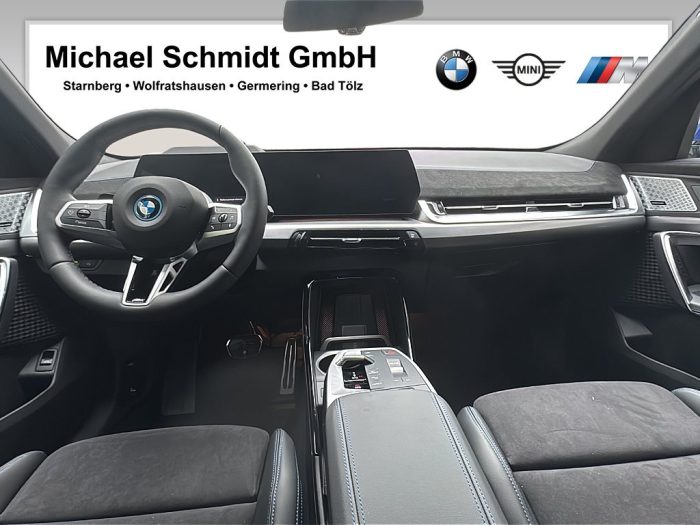 BMW iX, IX2, 2025, 5900 km