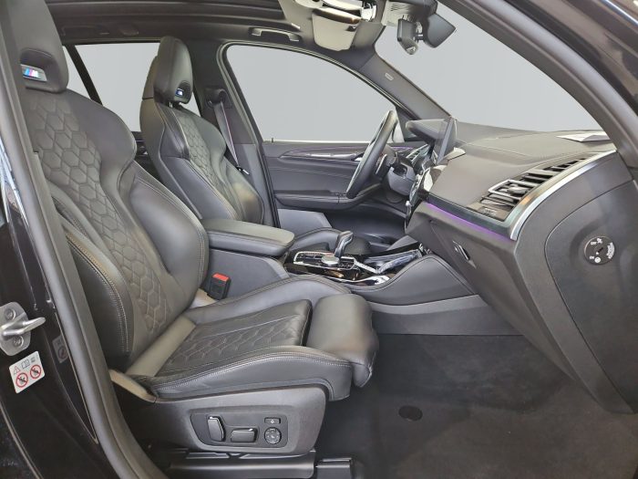 BMW X3, X3 M, 2024, 25325 km