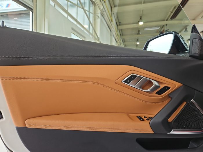 BMW Z4, Z4 M40I, 2024, 24649 km