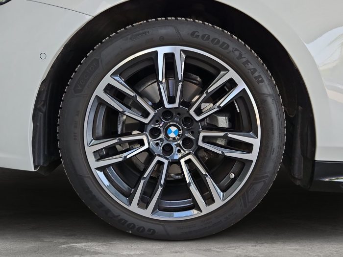 BMW Seria 5, 520D, 2024, 19326 km