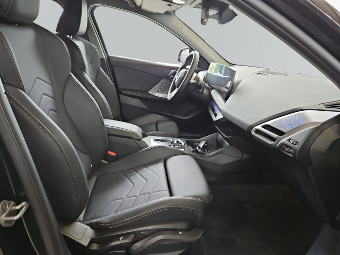 BMW Seria 1, 120, 2024, 8439 km