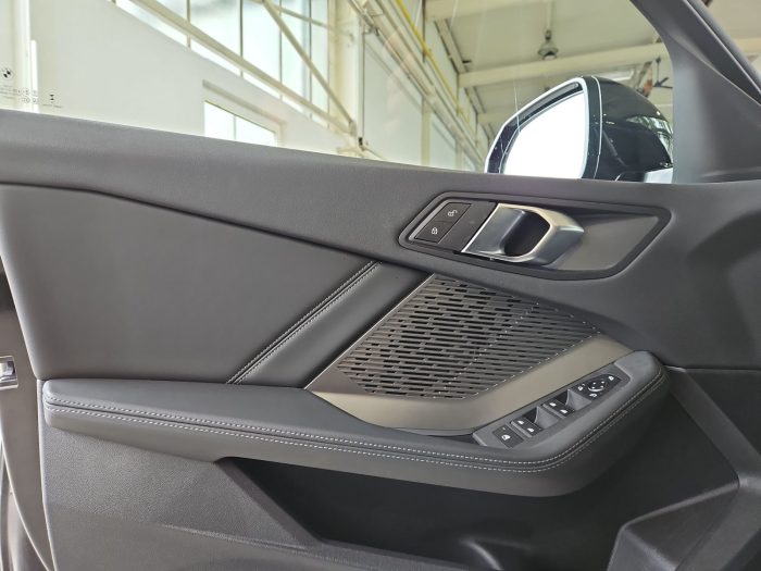 BMW Seria 1, 120, 2024, 8439 km