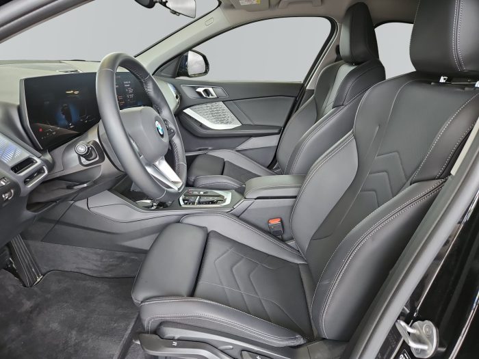 BMW Seria 1, 120, 2024, 8439 km