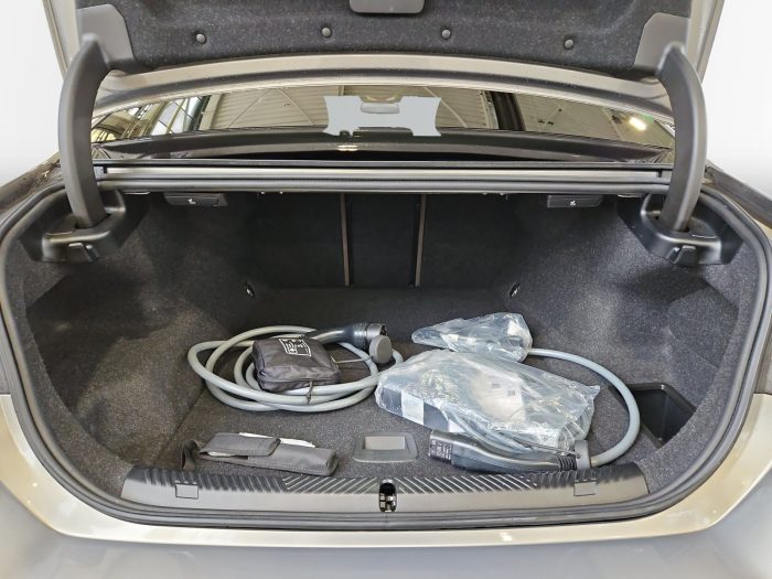 BMW Altele, I5 EDRIVE40, 2024, 27862 km