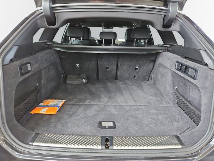 BMW Seria 5, 520D, 2024, 26294 km