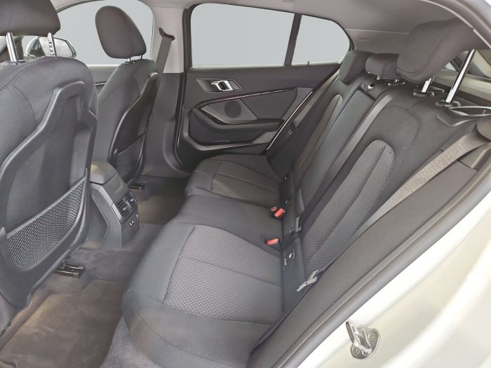 BMW Seria 1, 118I, 2022, 30190 km