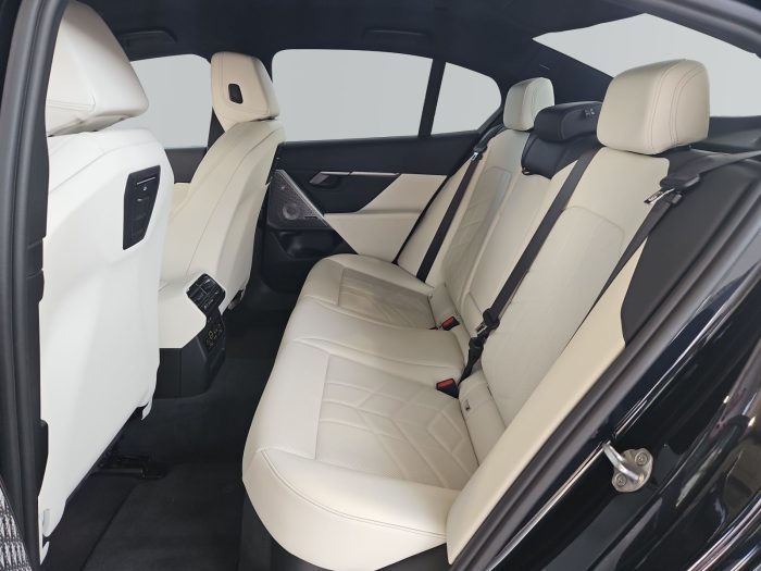 BMW Altele, I5 EDRIVE40, 2024, 23620 km