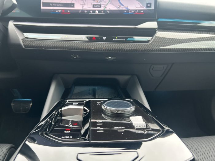 BMW Seria 5, 520D XDRIVE, 2024, 25384 km