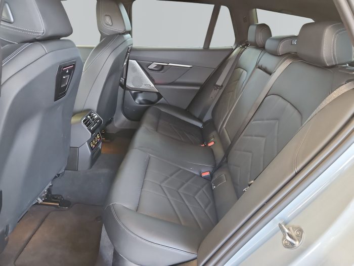 BMW Seria 5, 520D, 2024, 25595 km
