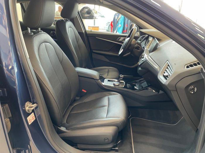 BMW Seria 1, 118I, 2022, 49784 km