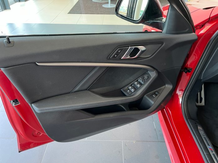 BMW Seria 1, 118I, 2024, 18000 km