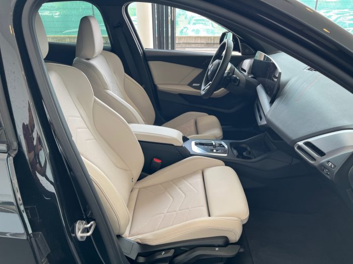 BMW Seria 1, 120 HATCH 5 USI, 2024, 4447 km