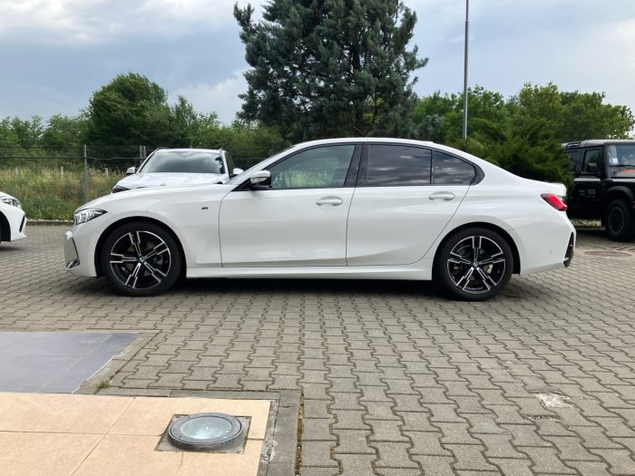 BMW Seria 3, 320I XDRIVE, 2024, 7541 km