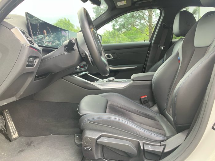 BMW Seria 3, 320I XDRIVE, 2024, 7541 km