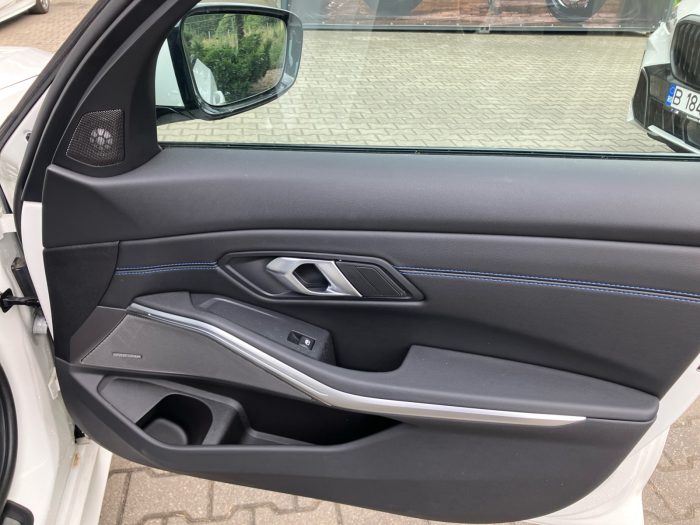 BMW Seria 3, 320I XDRIVE, 2024, 7541 km