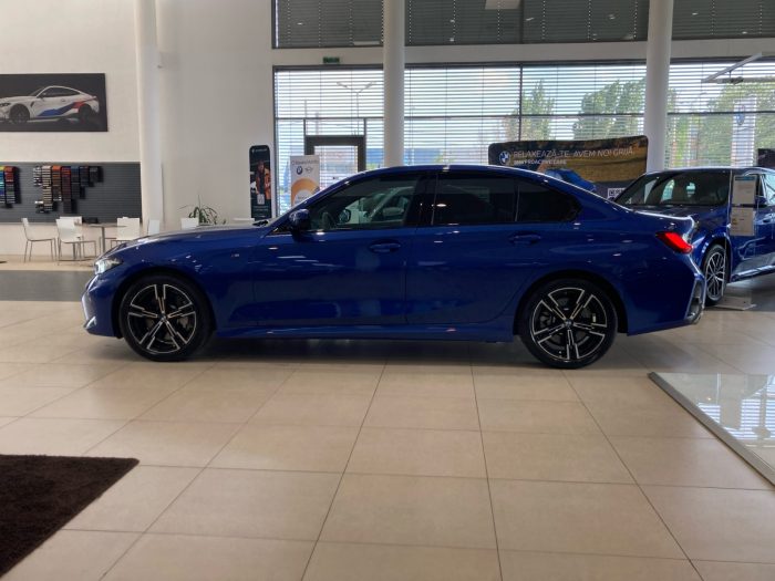BMW Seria 3, 330I XDRIVE, 2024, 14200 km