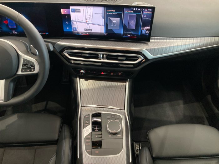 BMW Seria 3, 330I XDRIVE, 2024, 14200 km