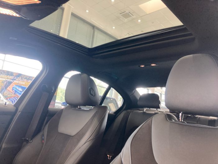 BMW Seria 3, 330I XDRIVE, 2024, 14200 km