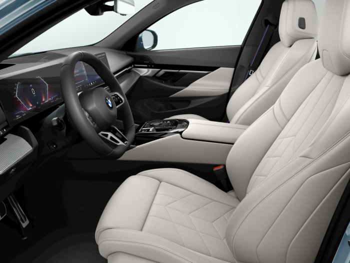 BMW Seria 5, 520I, 2024, 27200 km