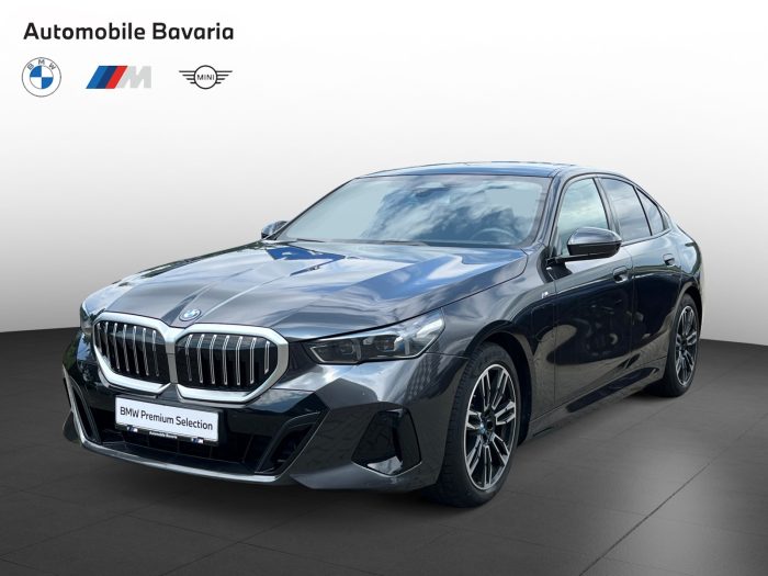 BMW Seria 5, 530E, 2024, 22000 km