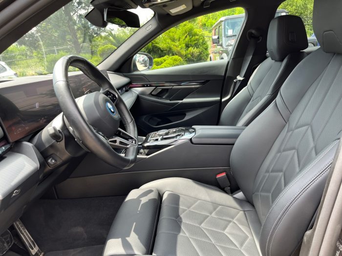 BMW Seria 5, 530E, 2024, 22000 km