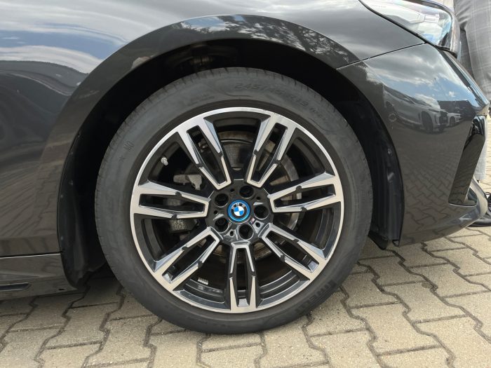 BMW Seria 5, 530E, 2024, 22000 km